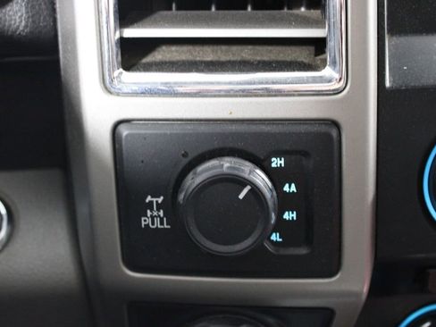 Used 2016 Ford F150 Lariat image 31