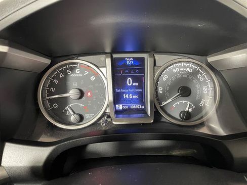Certified 2021 Toyota Tacoma SR5 AWD/4WD image 14