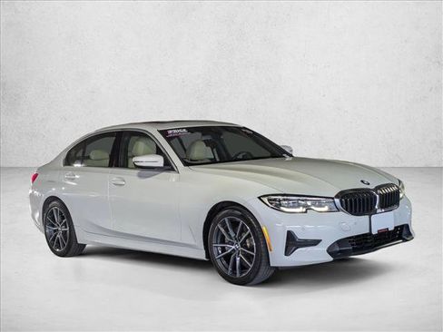 Used 2019 BMW 330i 330i w/ Convenience Package image 3