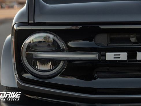 Used 2021 Ford Bronco Outer Banks image 5