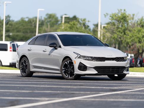 Used 2022 Kia K5 GT-Line FWD image 2