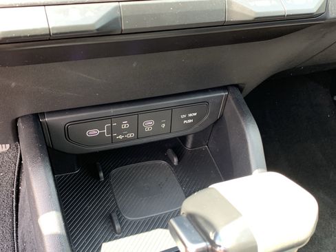Used 2025 Kia K4 EX FWD image 18