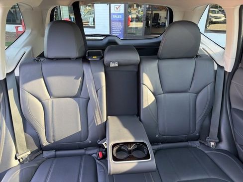 Used 2023 Subaru Forester Touring image 28