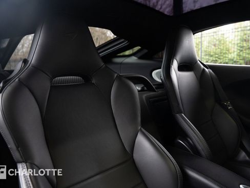 Used 2022 McLaren GT image 31