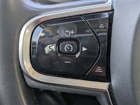 Used 2024 Volvo S60 B5 Plus image 30