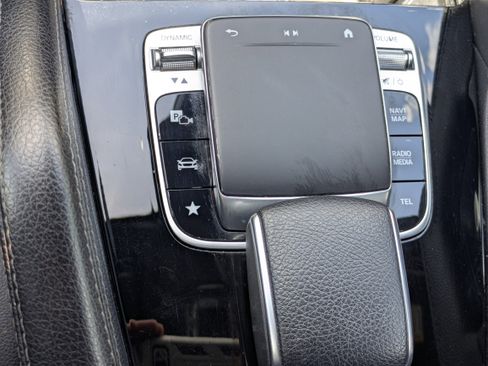 Used 2020 Mercedes-Benz GLE 350 4MATIC image 29