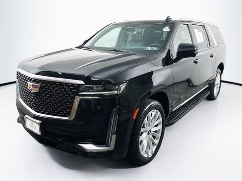 Used 2024 Cadillac Escalade ESV Luxury w/ LPO, Floor Liner Package image 4