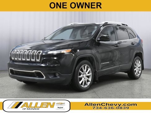 Used 2018 Jeep Cherokee Limited image 1