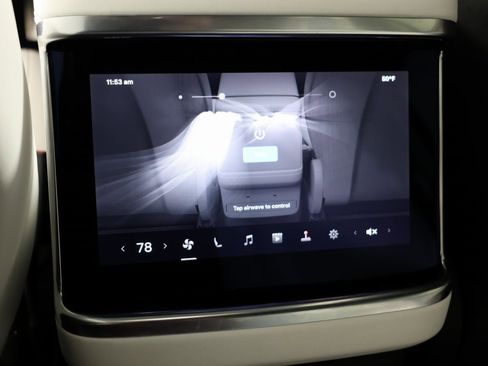 Used 2023 Tesla Model X image 31