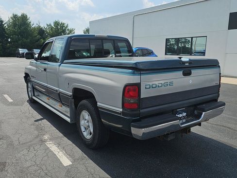 Used 1996 Dodge Ram 1500 Truck 2WD Club Cab image 7