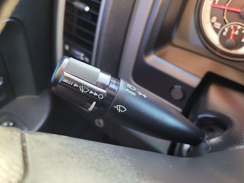 Used 2018 RAM 1500 Tradesman w/ Popular Equipment Group AWD/4WD image 30