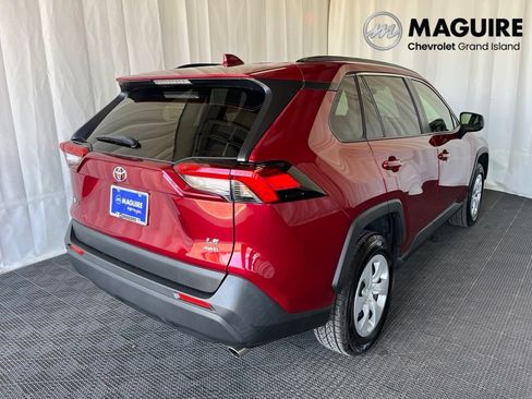 Used 2020 Toyota RAV4 LE w/ All Weather Liner Package AWD/4WD image 28