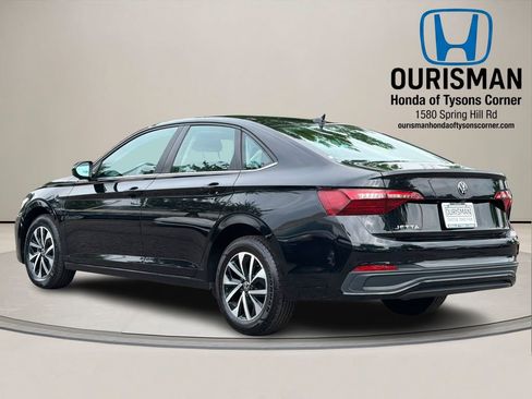 Used 2024 Volkswagen Jetta S FWD image 4