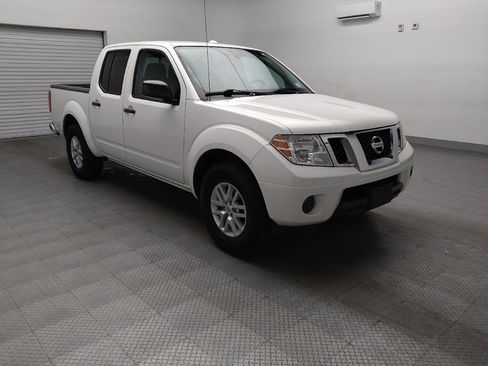 Used 2018 Nissan Frontier SV RWD image 13