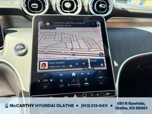 Used 2023 Mercedes-Benz GLC 300 4MATIC image 9