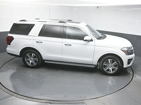 Used 2023 Ford Expedition Limited RWD image 48