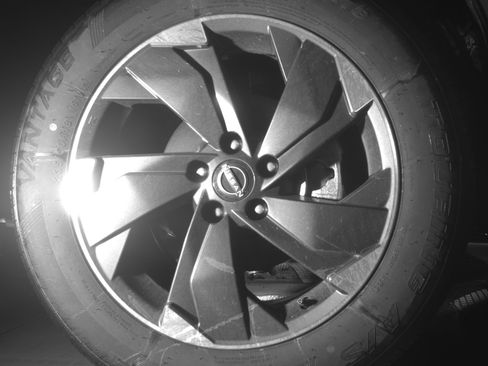 Used 2025 Nissan Rogue SV AWD/4WD image 12
