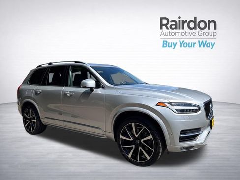 Used 2018 Volvo XC90 T6 Momentum w/ Convenience Package AWD/4WD image 1
