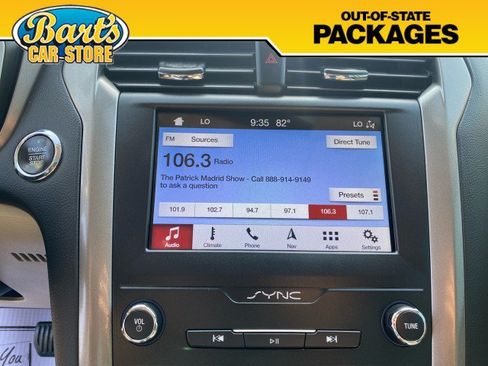 Used 2019 Ford Fusion SEL FWD image 32