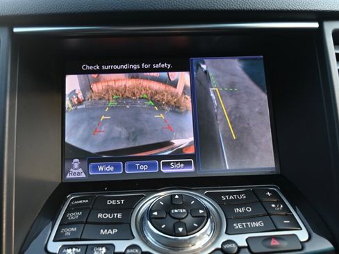 Used 2012 INFINITI FX35 2WD w/ Premium Pkg image 35