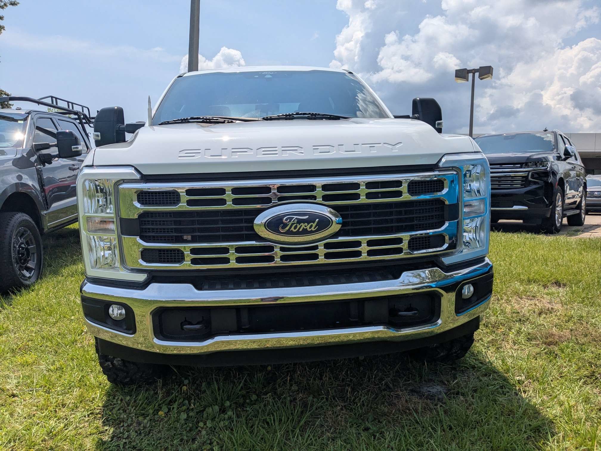 Used 2024 Ford F250 XLT AWD/4WD image 9