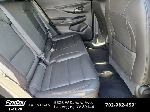Used 2024 Buick Envista Sport Touring w/ Convenience I Package FWD image 17