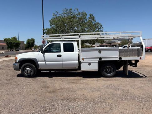 Used 2006 GMC Sierra 3500 W/T RWD image 5