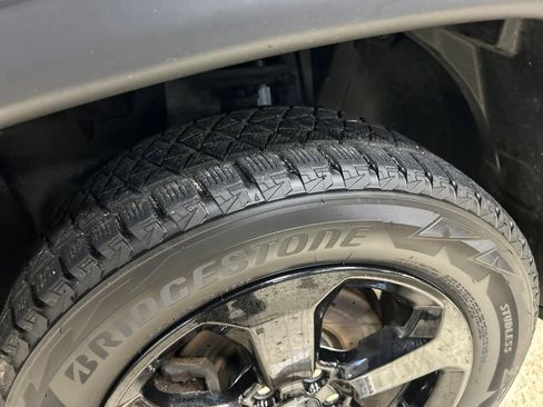 Used 2018 Jeep Compass Latitude AWD/4WD image 12