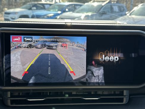 Used 2024 Jeep Wrangler Sahara w/ Technology Group image 32