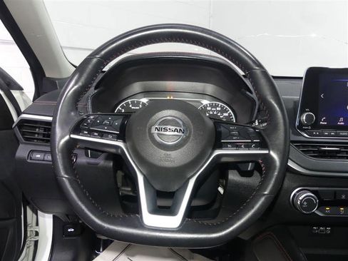 Used 2020 Nissan Altima 2.5 SR image 28