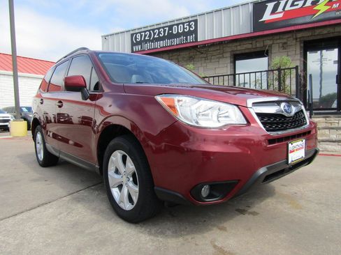 Used 2016 Subaru Forester 2.5i Premium AWD/4WD image 6