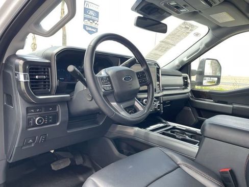 Used 2024 Ford F250 Lariat w/ Lariat Ultimate Package AWD/4WD image 10