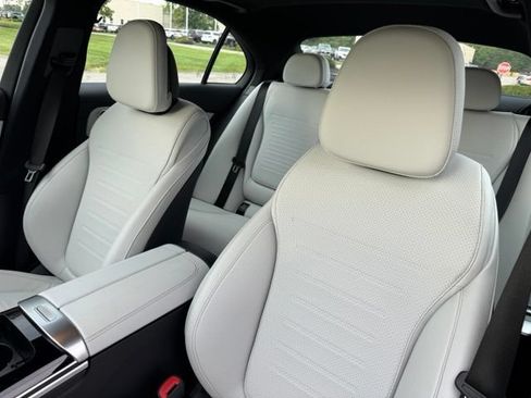 Used 2024 Mercedes-Benz C 300 4MATIC Sedan image 18