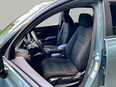 Certified 2024 Honda HR-V Sport image 16