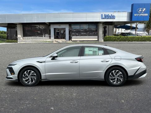 New 2026 Hyundai Sonata Blue image 6