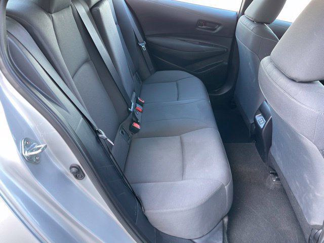 Used 2025 Toyota Corolla LE FWD image 16