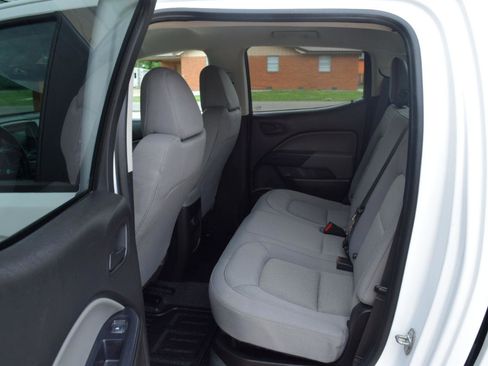 Used 2017 Chevrolet Colorado W/T w/ WT Convenience Package image 12