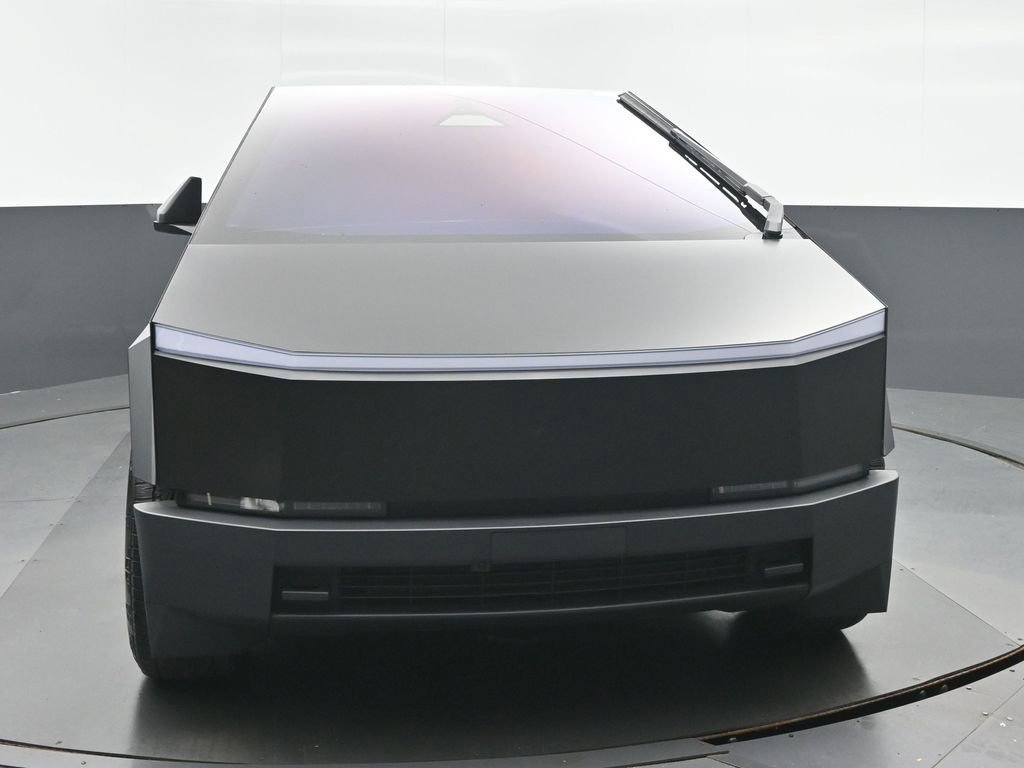 Used 2025 Tesla Cybertruck AWD Crew Cab image 8