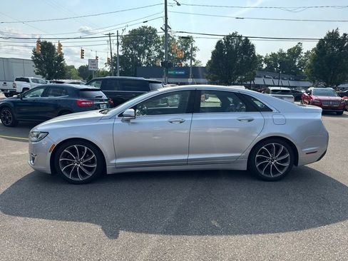 Used 2019 Lincoln MKZ Reserve w/ Reserve Plus Package AWD/4WD image 2