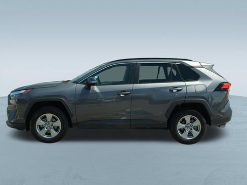 Used 2024 Toyota RAV4 XLE FWD image 4