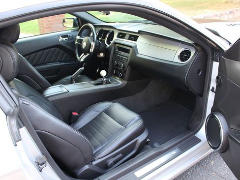 Used 2014 Ford Mustang GT Premium w/ GT Track Package image 12