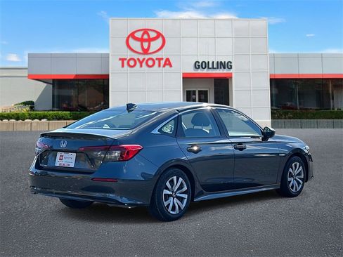 Used 2022 Honda Civic LX image 5