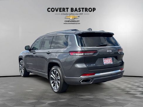 Used 2022 Jeep Grand Cherokee L Overland w/ Advanced Protech Group III AWD/4WD image 4