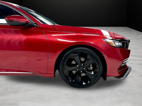 Used 2018 Honda Accord Touring image 44