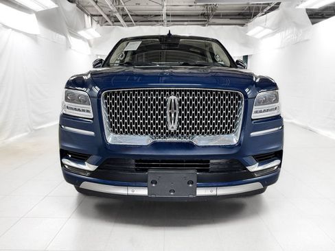 Used 2019 Lincoln Navigator L Black Label w/ Cargo Package AWD/4WD image 2