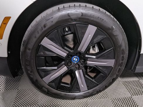 Certified 2024 BMW iX xDrive50 AWD/4WD image 49