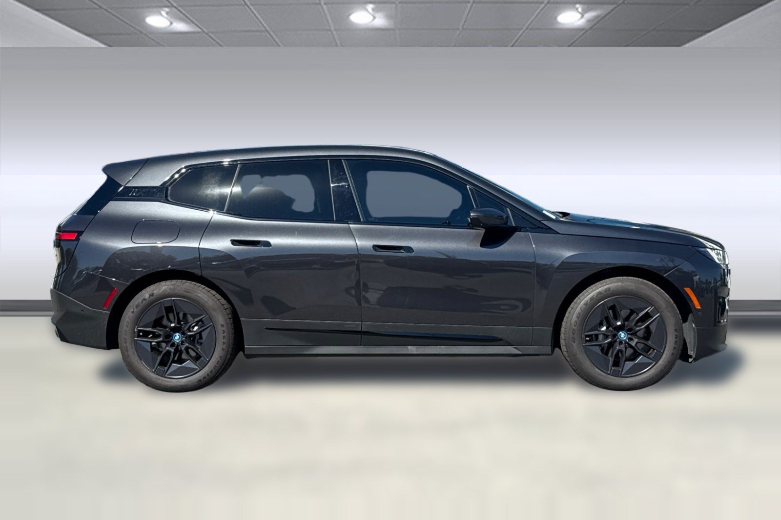 Certified 2024 BMW iX xDrive50 w/ Convenience Package AWD/4WD image 8