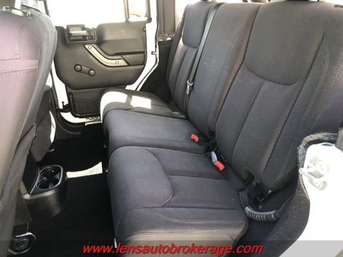 Used 2014 Jeep Wrangler Unlimited Sport AWD/4WD image 20