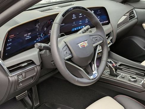 Used 2026 Cadillac CT5 Sport AWD/4WD image 9