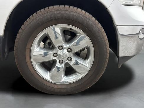 Used 2017 RAM 1500 Big Horn RWD image 25
